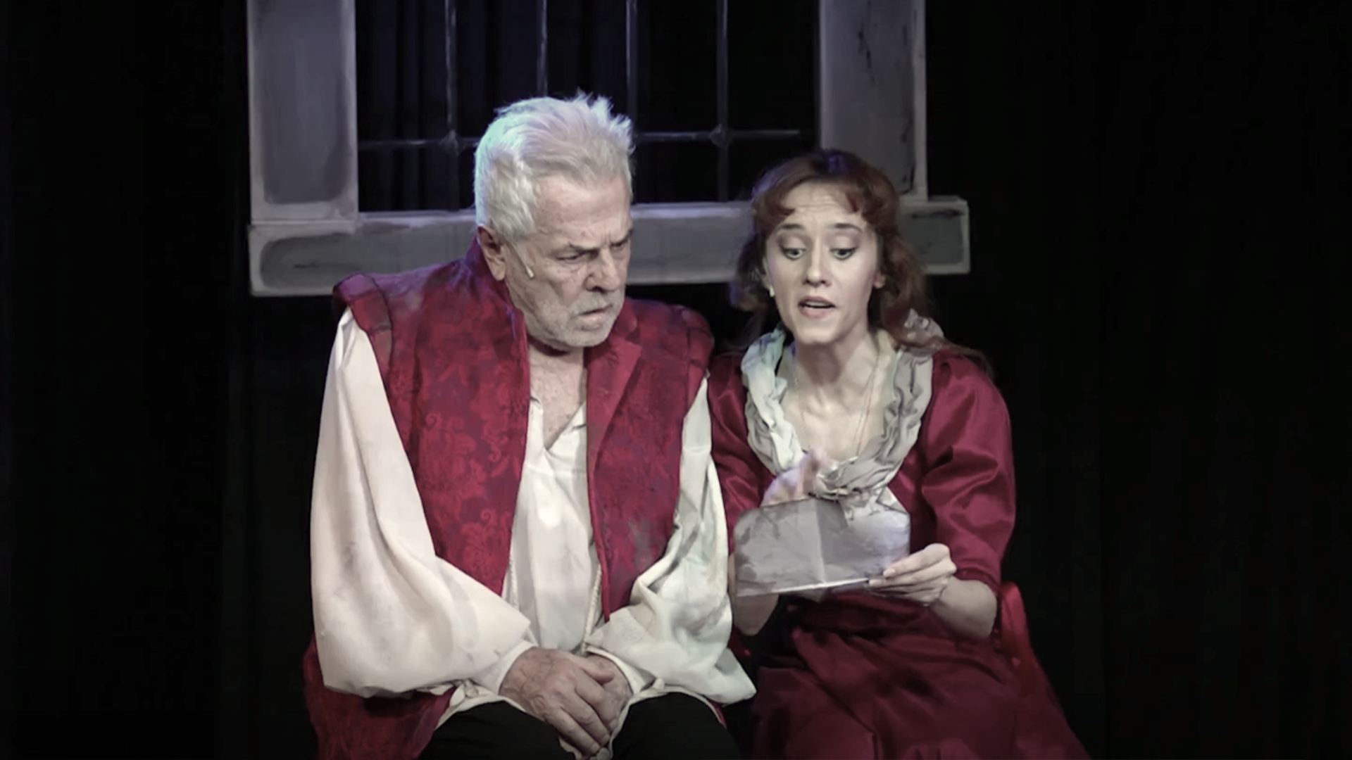 Víctor Laplace y Antonella Fittipaldi comparten una escena